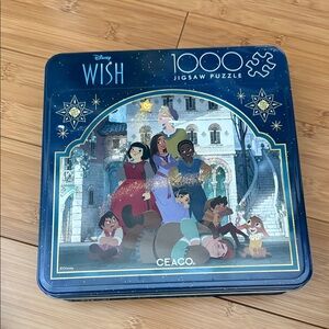 Disney Wish 1000-Piece Jigsaw Puzzle - Blue used once